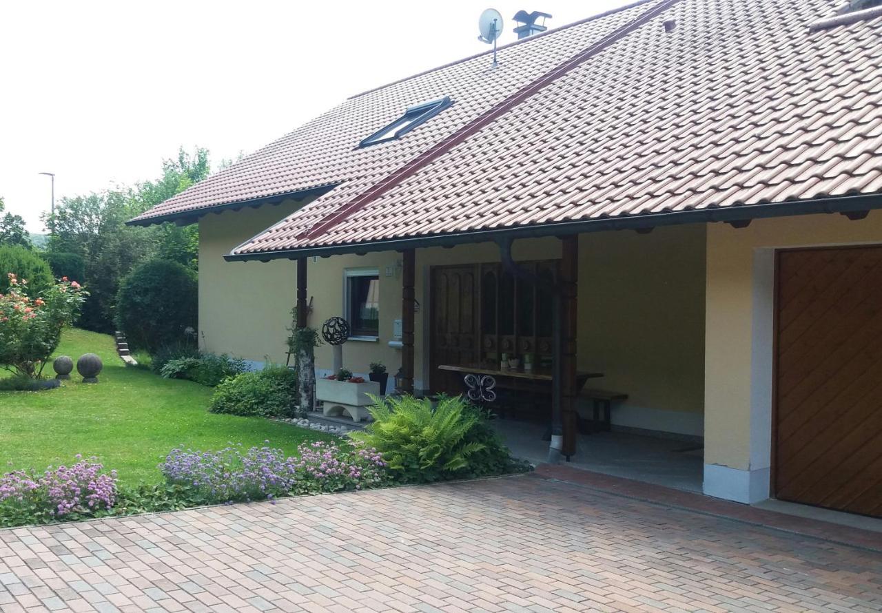 Renates Ferienhaus Riedenburg Extérieur photo